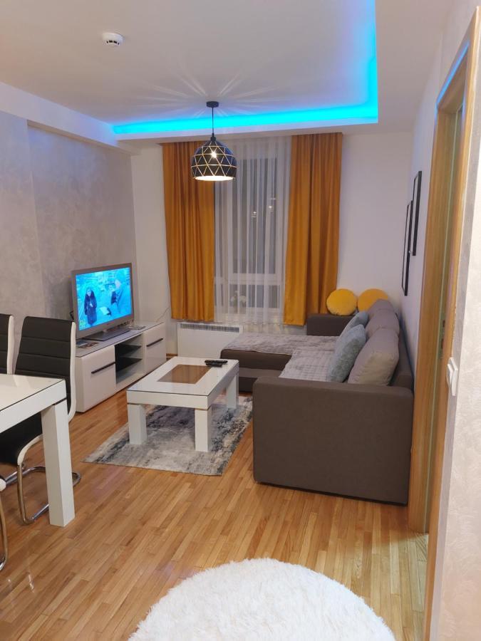Apartman Kraljevi Cardaci Sadikovic Sa Garazom 科帕奥尼克 外观 照片