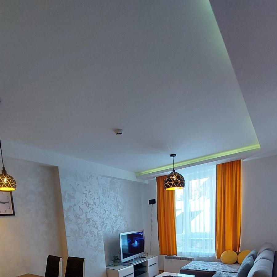 Apartman Kraljevi Cardaci Sadikovic Sa Garazom 科帕奥尼克 外观 照片